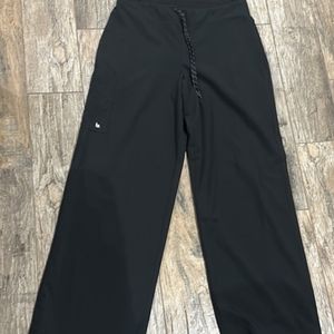 Barco Unifyb Black Scrub Greys Anatomy pant Size Medium